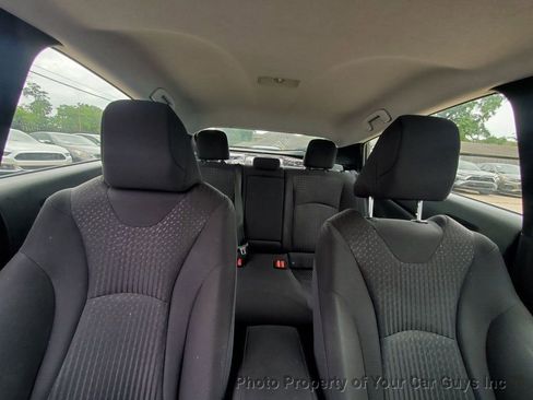 Used 2018 Toyota Prius Two w/ Prius Two Safety Plus Package FWD image 21