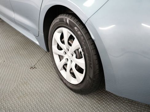 Used 2020 Toyota Corolla LE image 53