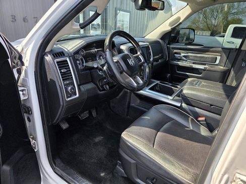Used 2014 RAM 1500 Limited AWD/4WD image 7