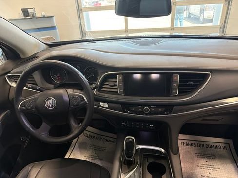 Used 2020 Buick Enclave Premium w/ Surround and Sites Package AWD/4WD image 24
