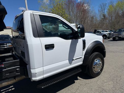 Used 2021 Ford F550 4x4 Regular Cab Super Duty w/ Power Equipment Group image 19