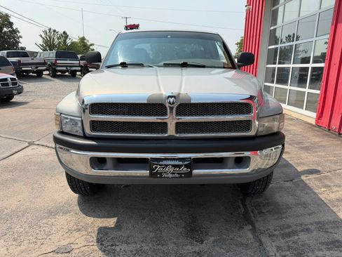 Used 2000 Dodge Ram 1500 Truck 4x4 Quad Cab image 3