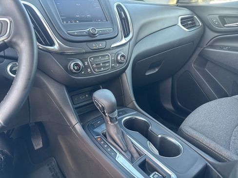 Used 2024 Chevrolet Equinox LT image 19