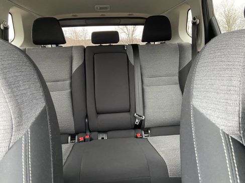 Used 2023 Nissan Rogue SV image 24