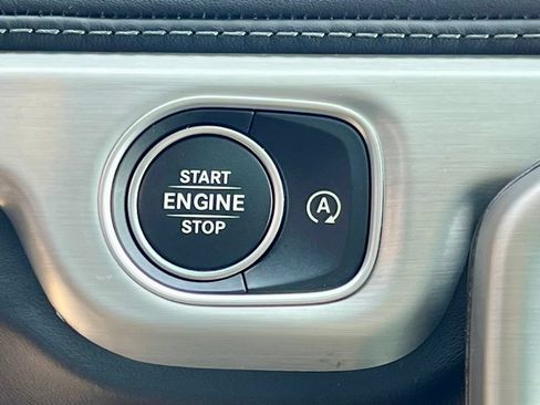 Certified 2025 Mercedes-Benz G 63 AMG 4MATIC image 37