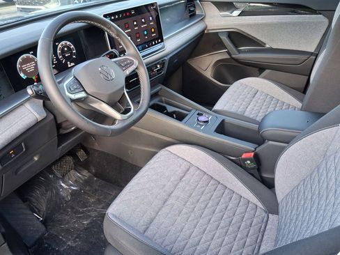 New 2026 Volkswagen Tiguan S FWD image 7