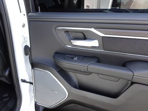 Used 2025 RAM 1500 Laramie w/ Night Edition AWD/4WD image 32