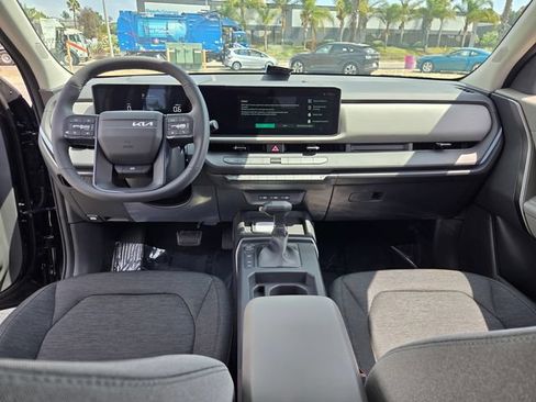 New 2027 Kia Seltos S FWD image 13