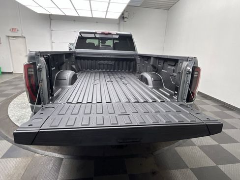 Certified 2024 GMC Sierra 2500 AT4 w/ Technology Package image 33
