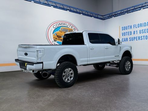 Used 2017 Ford F250 XLT image 4
