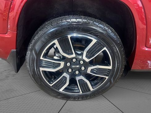 Used 2020 GMC Acadia Denali w/ Technology Package image 4