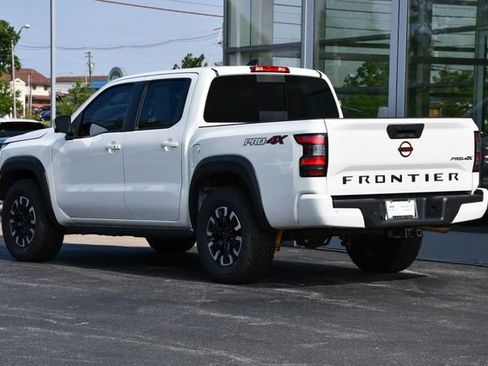 Used 2023 Nissan Frontier PRO-4X w/ Pro Convenience Package AWD/4WD image 11