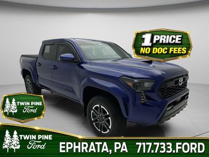 Used 2025 Toyota Tacoma TRD Sport w/ TRD Sport Upgrade Package
