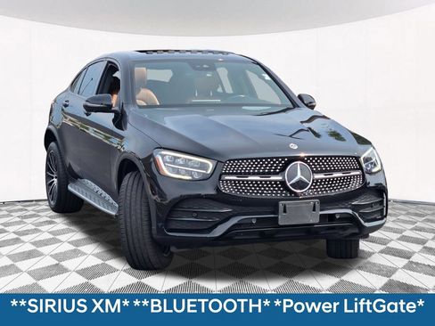 Used 2023 Mercedes-Benz GLC 300 4MATIC Coupe image 6