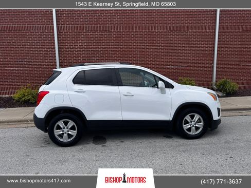 Used 2015 Chevrolet Trax LT FWD image 7