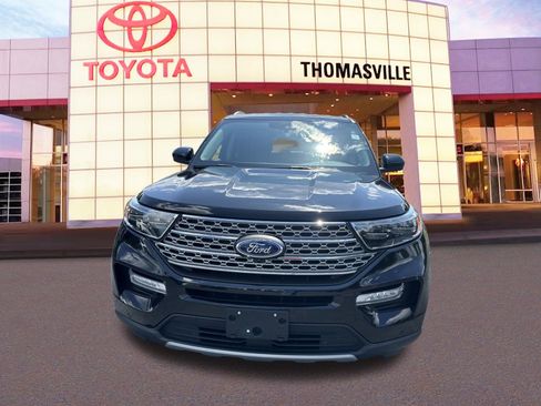 Used 2024 Ford Explorer Limited RWD image 2