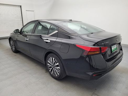 Used 2023 Nissan Altima 2.5 SV image 3