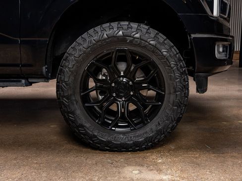 Used 2024 Ford F150 Platinum w/ Equipment Group 702A High image 11