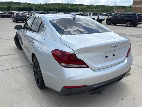 Used 2019 Genesis G70 2.0T Advanced w/ Sport Package RWD image 3