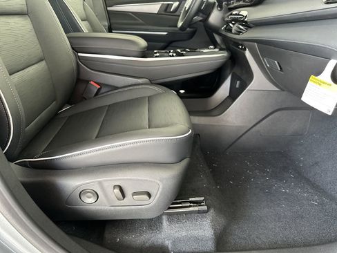 New 2026 Buick Enclave Sport Touring w/ Power Package AWD/4WD image 42