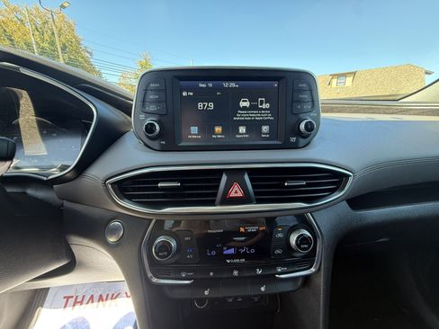 Used 2020 Hyundai Santa Fe SEL FWD image 11