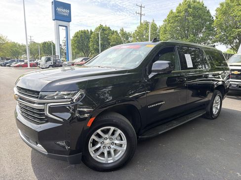 Used 2024 Chevrolet Suburban LT AWD/4WD image 5