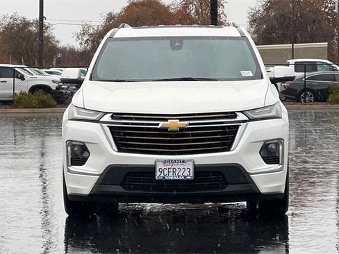 Used 2022 Chevrolet Traverse High Country image 9