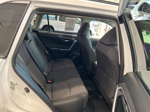 Used 2023 Toyota RAV4 XLE w/ Convenience Package AWD/4WD image 18
