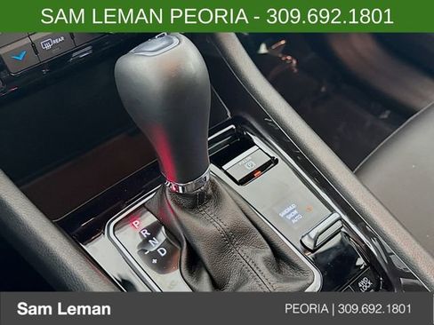 New 2026 Jeep Compass Latitude image 16