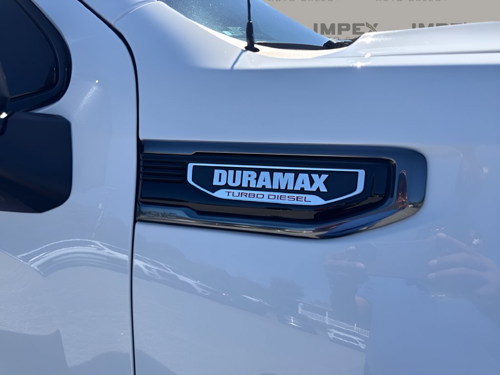 Used 2023 GMC Sierra 1500 AT4 w/ Technology Package AWD/4WD image 34