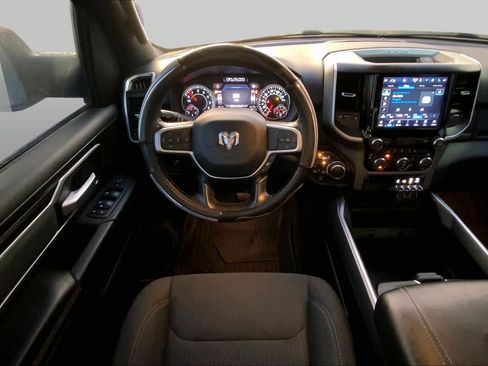Used 2022 RAM 1500 Big Horn AWD/4WD image 6