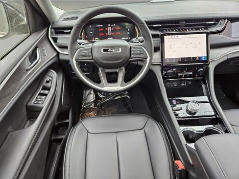 New 2023 Jeep Grand Cherokee 4WD 4xe image 18