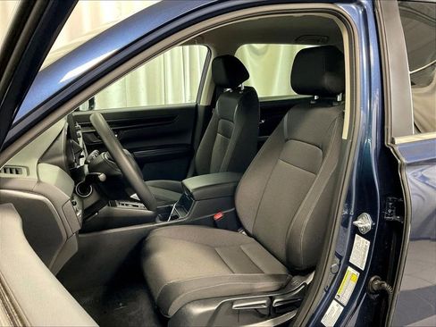 Used 2025 Honda CR-V LX image 10