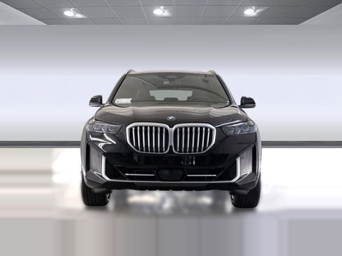New 2026 BMW X5 sDrive40i w/ Premium Package image 5