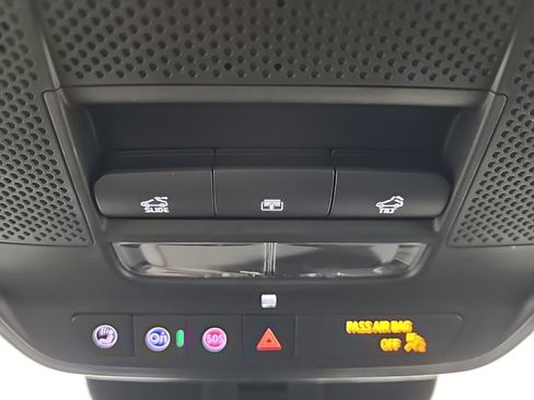 New 2026 Chevrolet Traverse Z71 w/ Enhanced Driving Package image 19