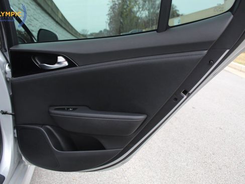 Used 2018 Kia Stinger image 43