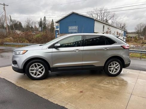 Used 2022 Ford Edge SEL AWD/4WD image 6