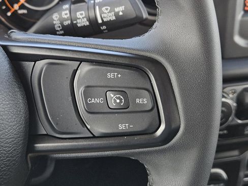 Used 2023 Jeep Wrangler Unlimited Sport image 19