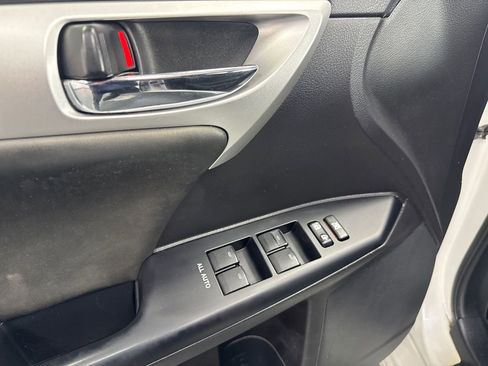 Used 2013 Lexus CT 200h w/ Premium Pkg w/Navigation image 11