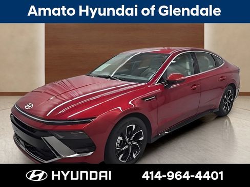 Certified 2025 Hyundai Sonata SEL FWD image 1
