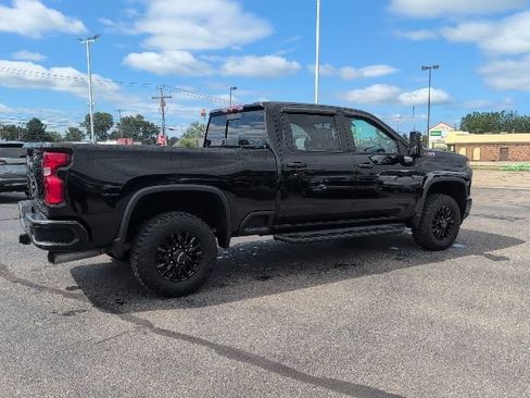 Used 2023 Chevrolet Silverado 2500 LTZ w/ LTZ Plus Package AWD/4WD image 9