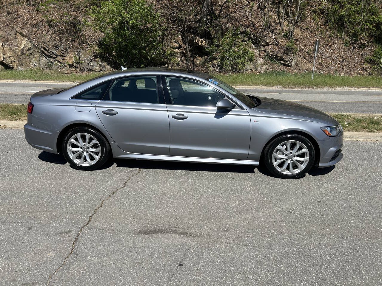 Used 2018 Audi A6 2.0T Premium w/ Cold Weather Package AWD/4WD image 10