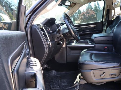 Used 2014 RAM 1500 Sport w/ Sport Premium Group AWD/4WD image 7