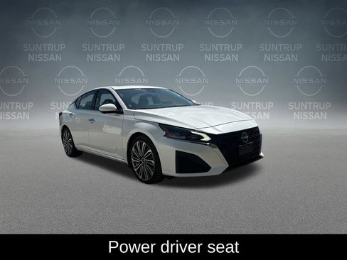 Used 2023 Nissan Altima 2.5 SL FWD image 8