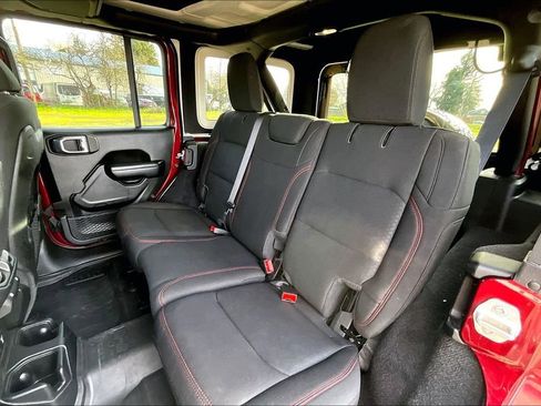 Used 2021 Jeep Wrangler Unlimited Rubicon AWD/4WD image 22