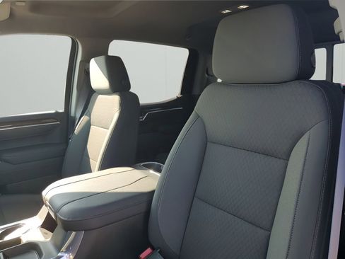 New 2026 GMC Sierra 1500 Elevation image 31