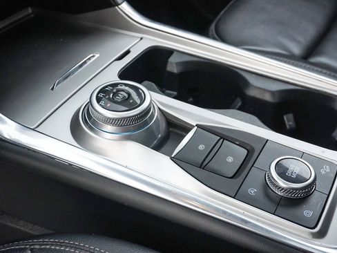 Used 2020 Ford Explorer XLT w/ Equipment Group 202A image 62