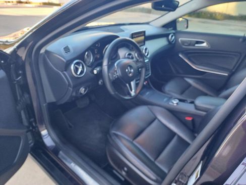 Used 2015 Mercedes-Benz GLA 250 4MATIC image 18
