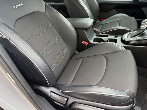 Used 2023 Kia Forte GT-Line w/ GT-Line Premium Package image 8