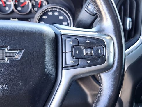 Used 2020 Chevrolet Silverado 1500 RST image 28